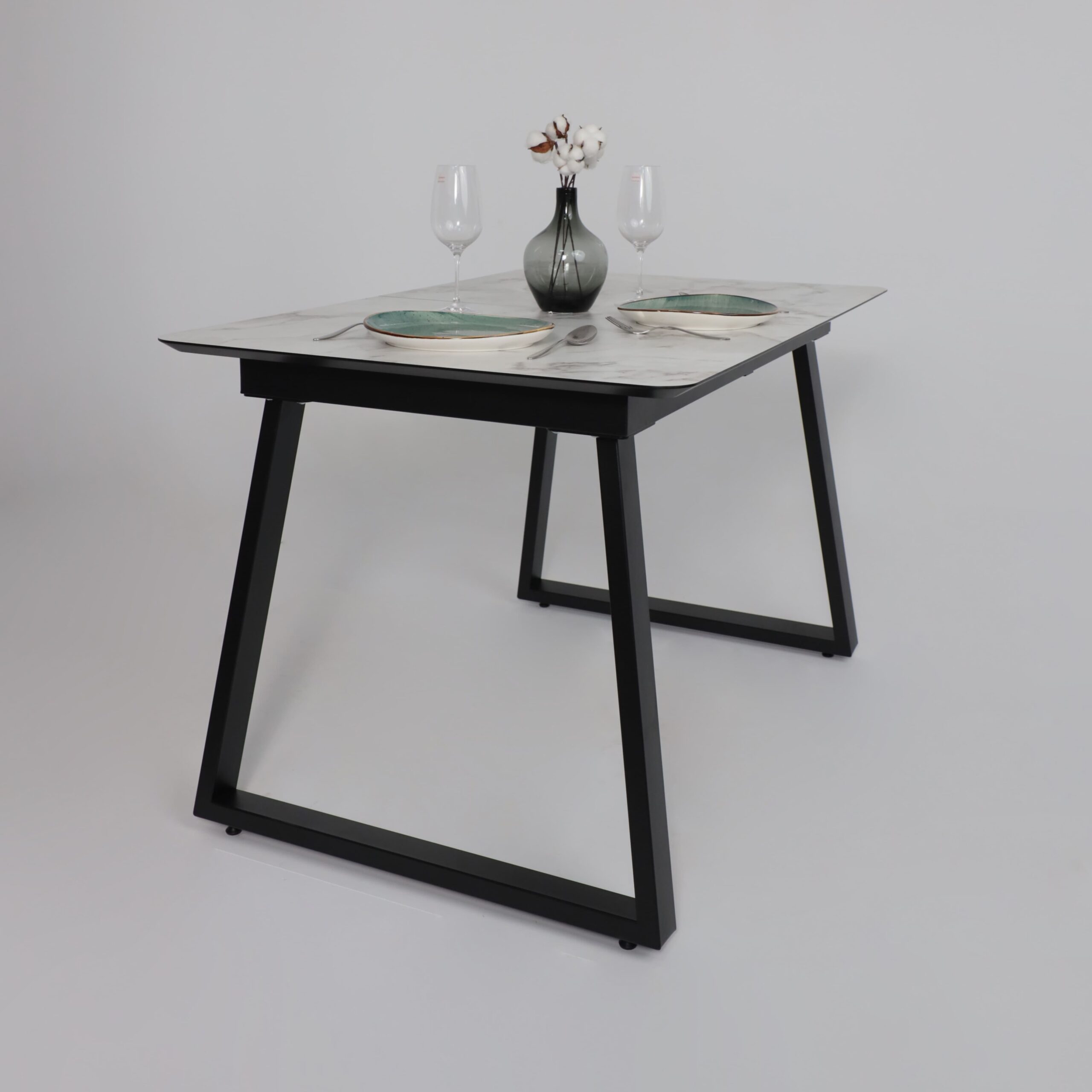 Стол AV 1208, HPL+МДФ,  раздвижной 1200 (1600)*800 Виктори натуральный/черный