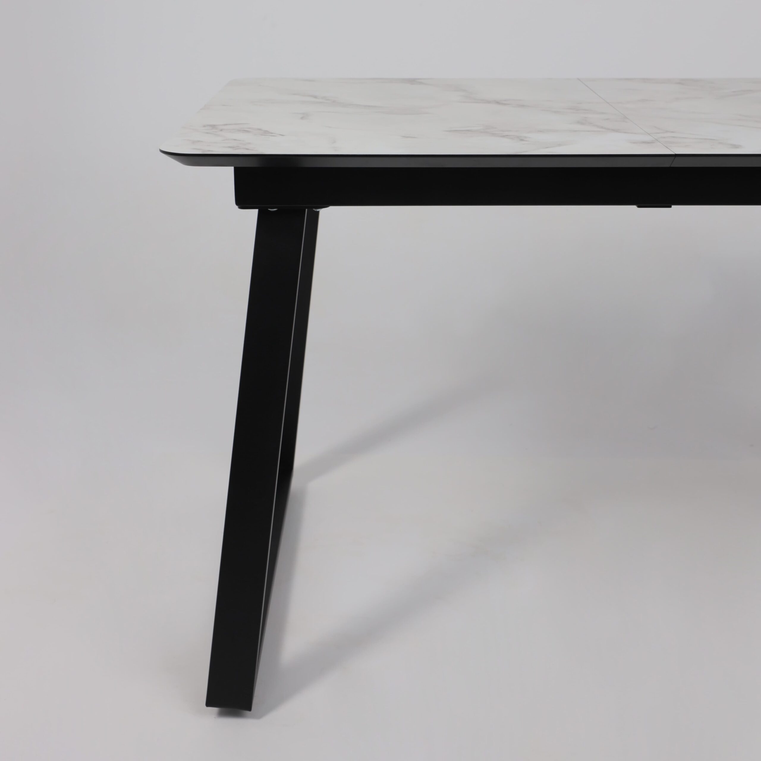 Стол AV 1208, HPL+МДФ,  раздвижной 1200 (1600)*800 Виктори натуральный/черный