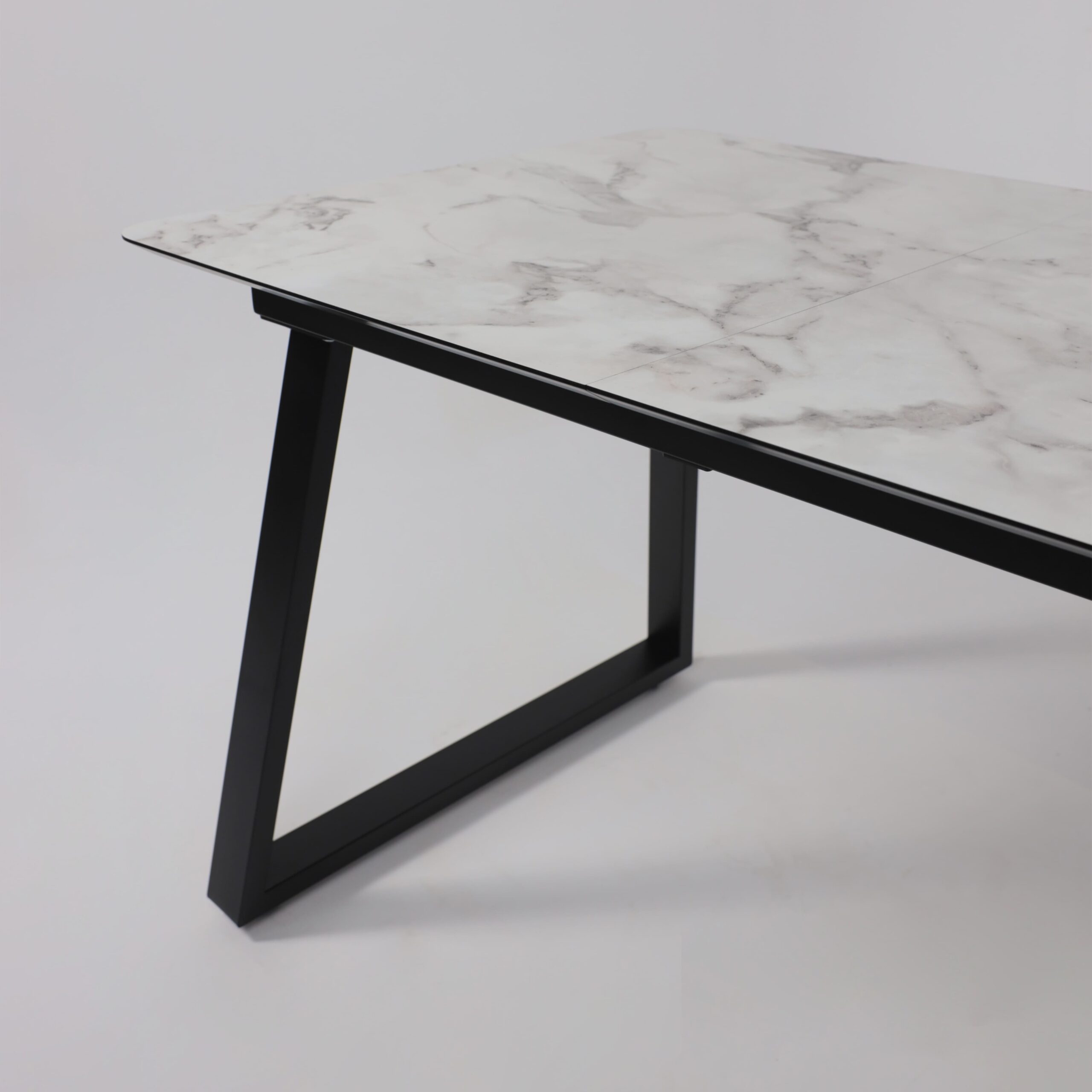 Стол AV 1208, HPL+МДФ,  раздвижной 1200 (1600)*800 Виктори натуральный/черный