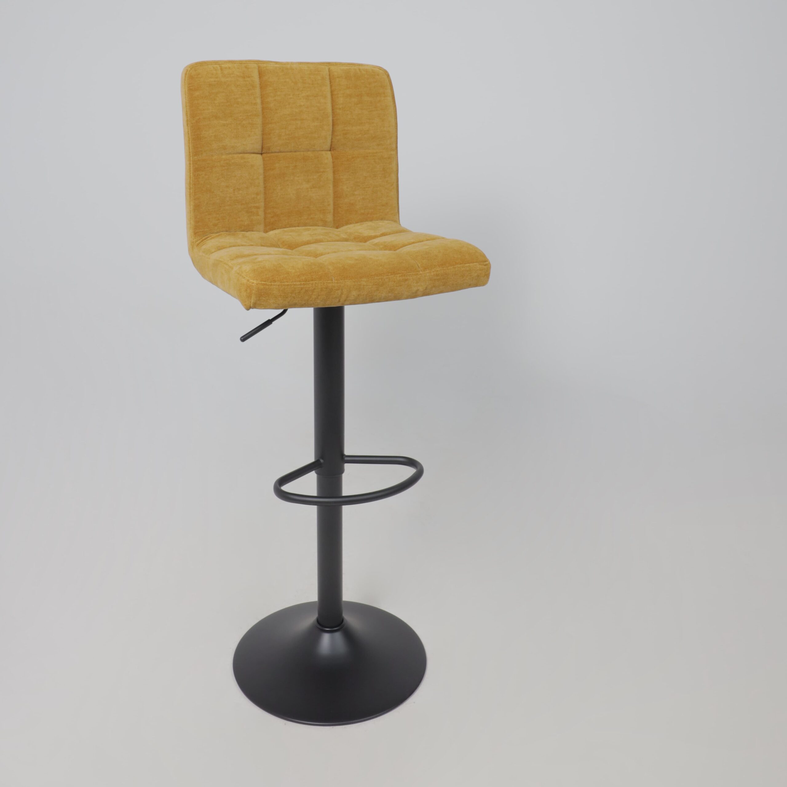 Стул барный LOGOS, горчичный шенилл Ote Canna 273/черный