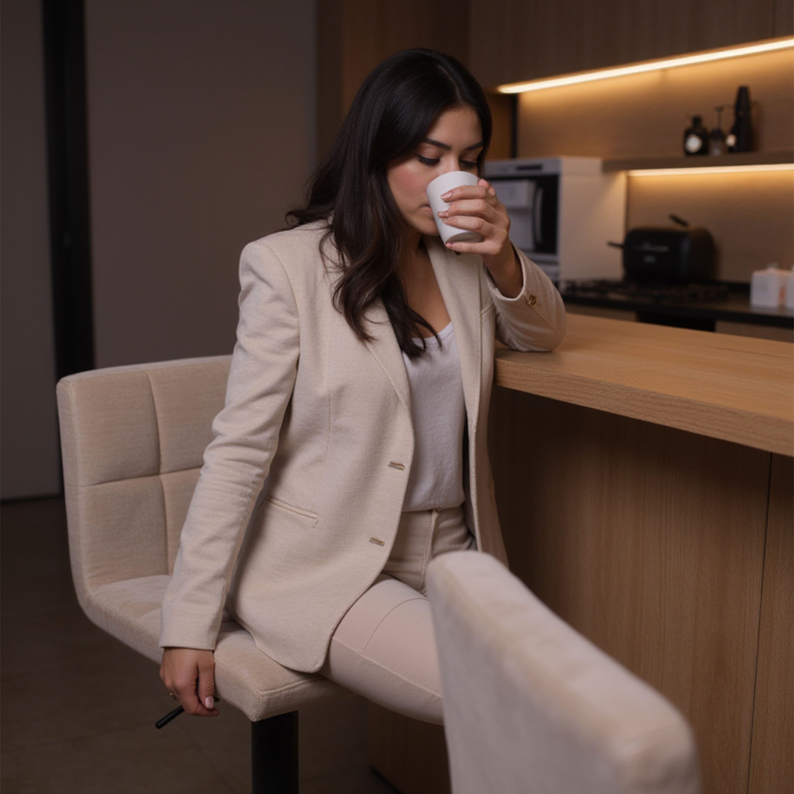 Стул барный LOGOS, бежевый шенилл Ote Canna 170/черный