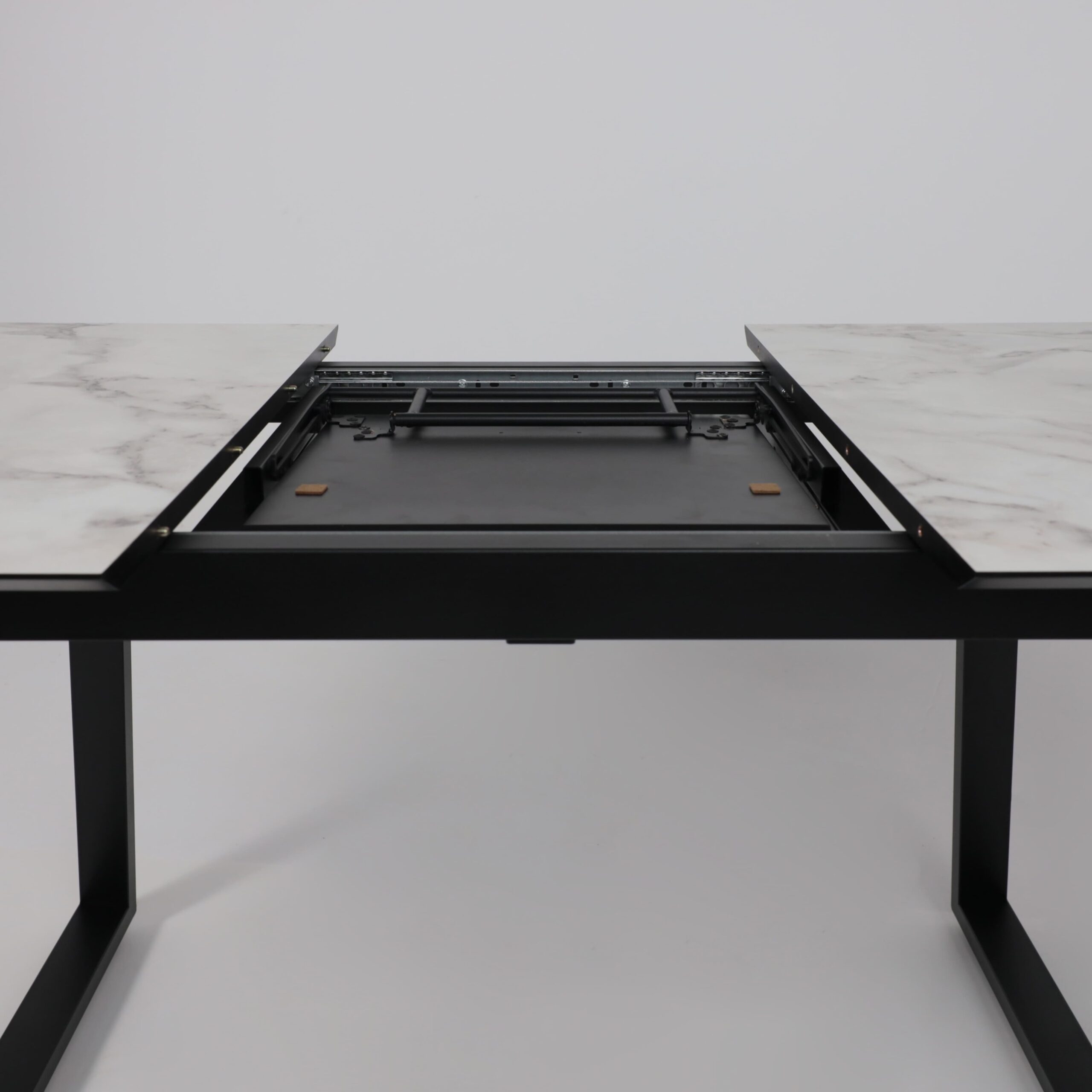 Стол AV 1208, HPL+МДФ,  раздвижной 1200 (1600)*800 Виктори натуральный/черный