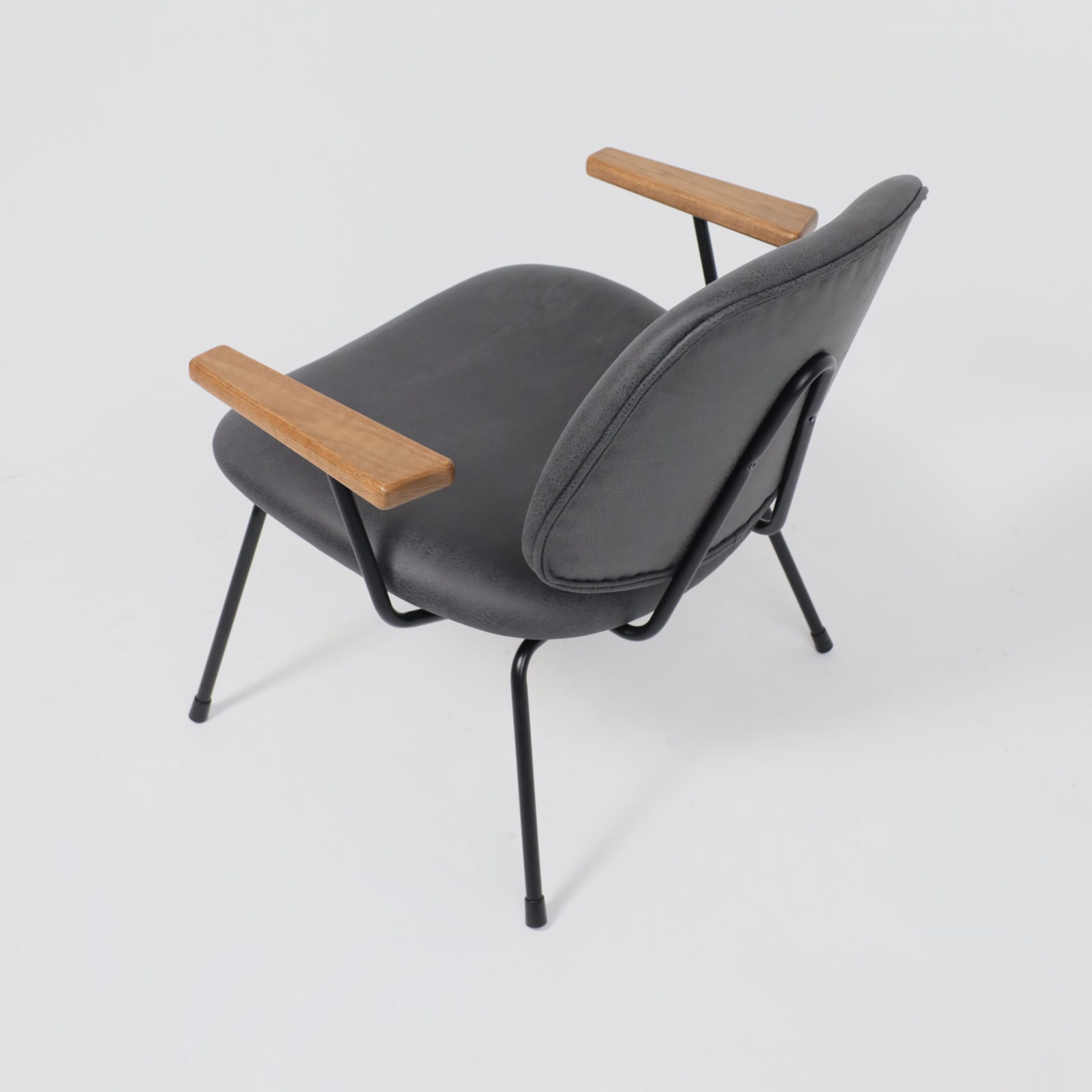 Кресло RUDO, экокожа винтажный черный WATUSI 16/черный