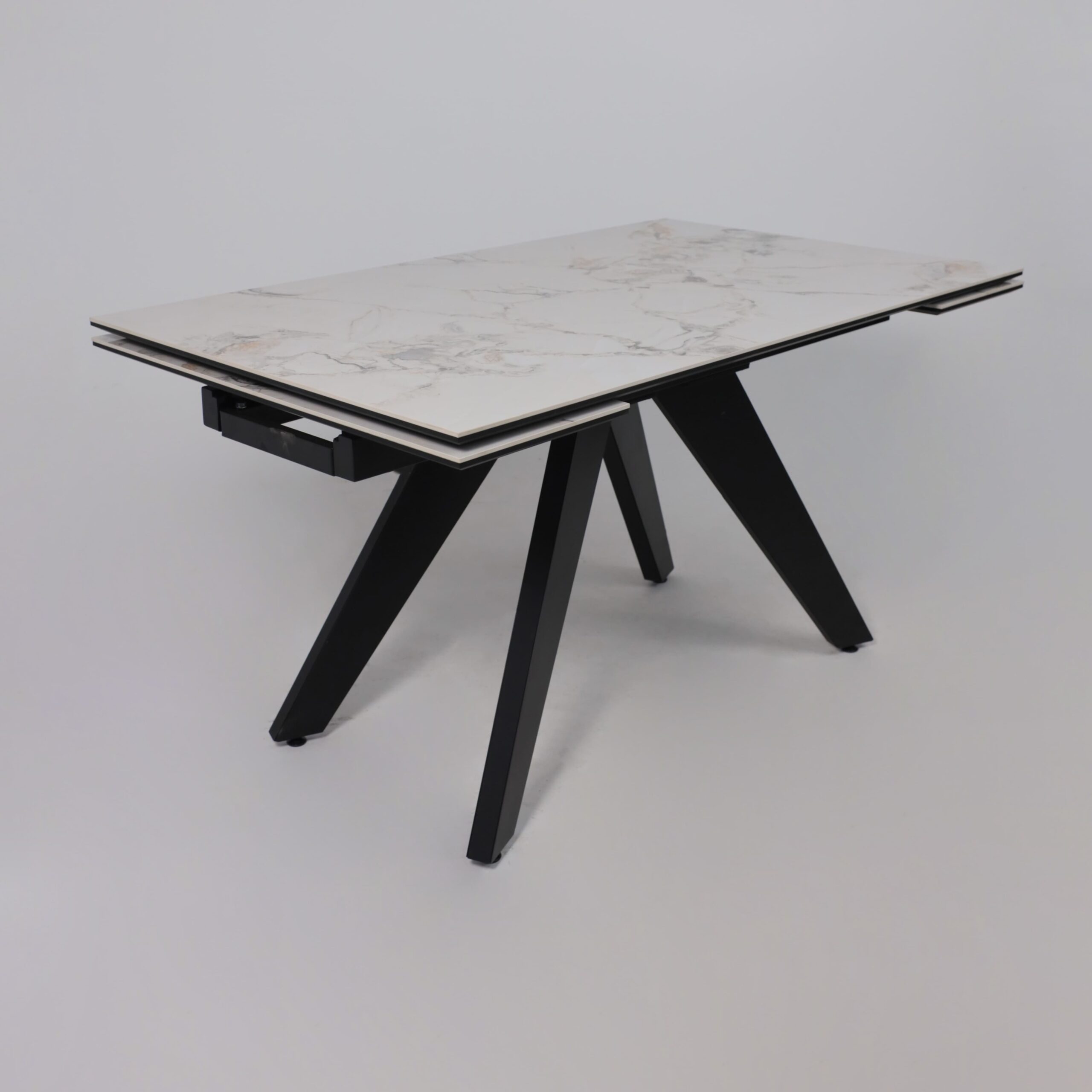 Стол AV 2122, МДФ+керамика, раздвижной 1400 (2000)*850 натуральный, глянцевый GOLD JADE/черный