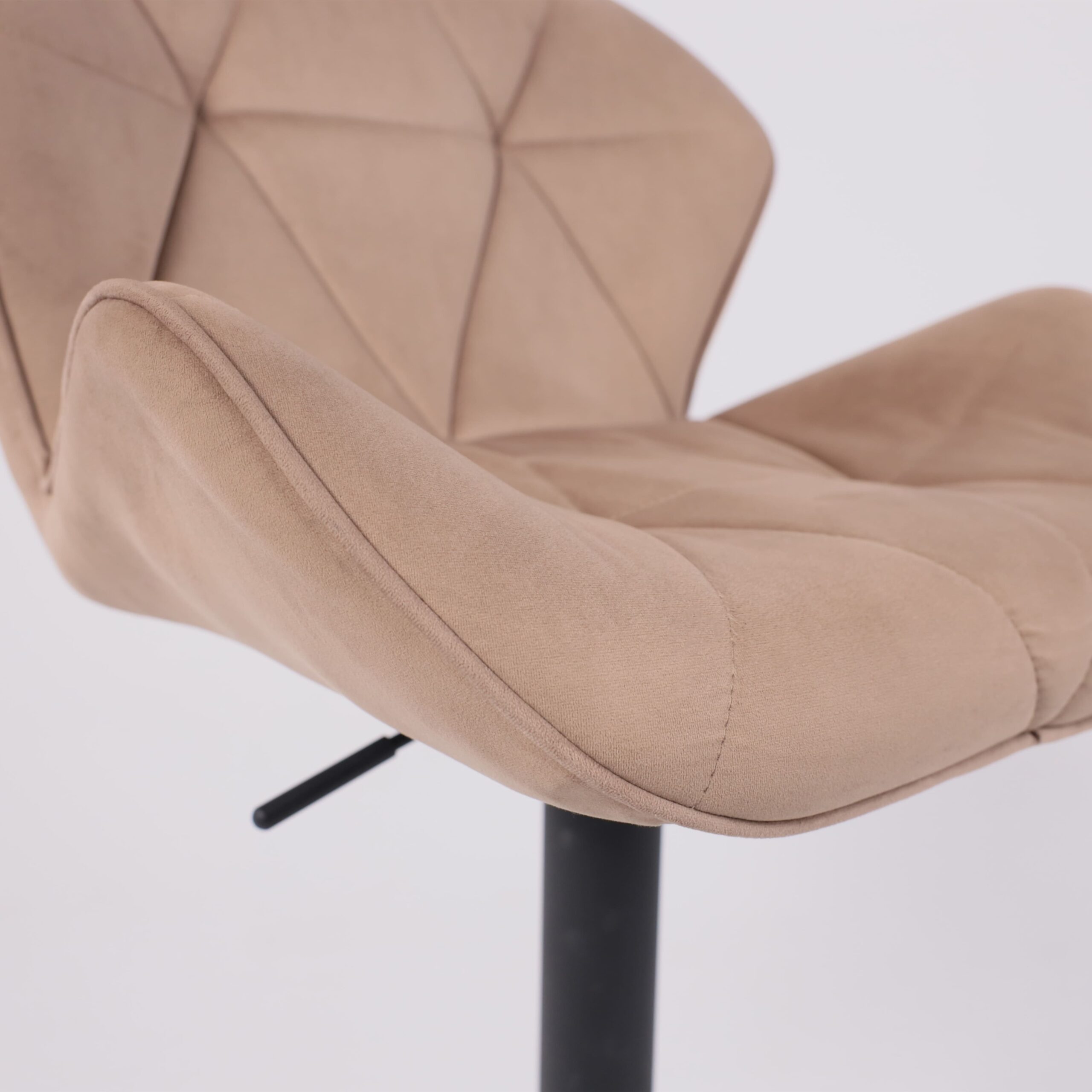 Кресло BERLIN, капучино велюр HCJ-11/черный