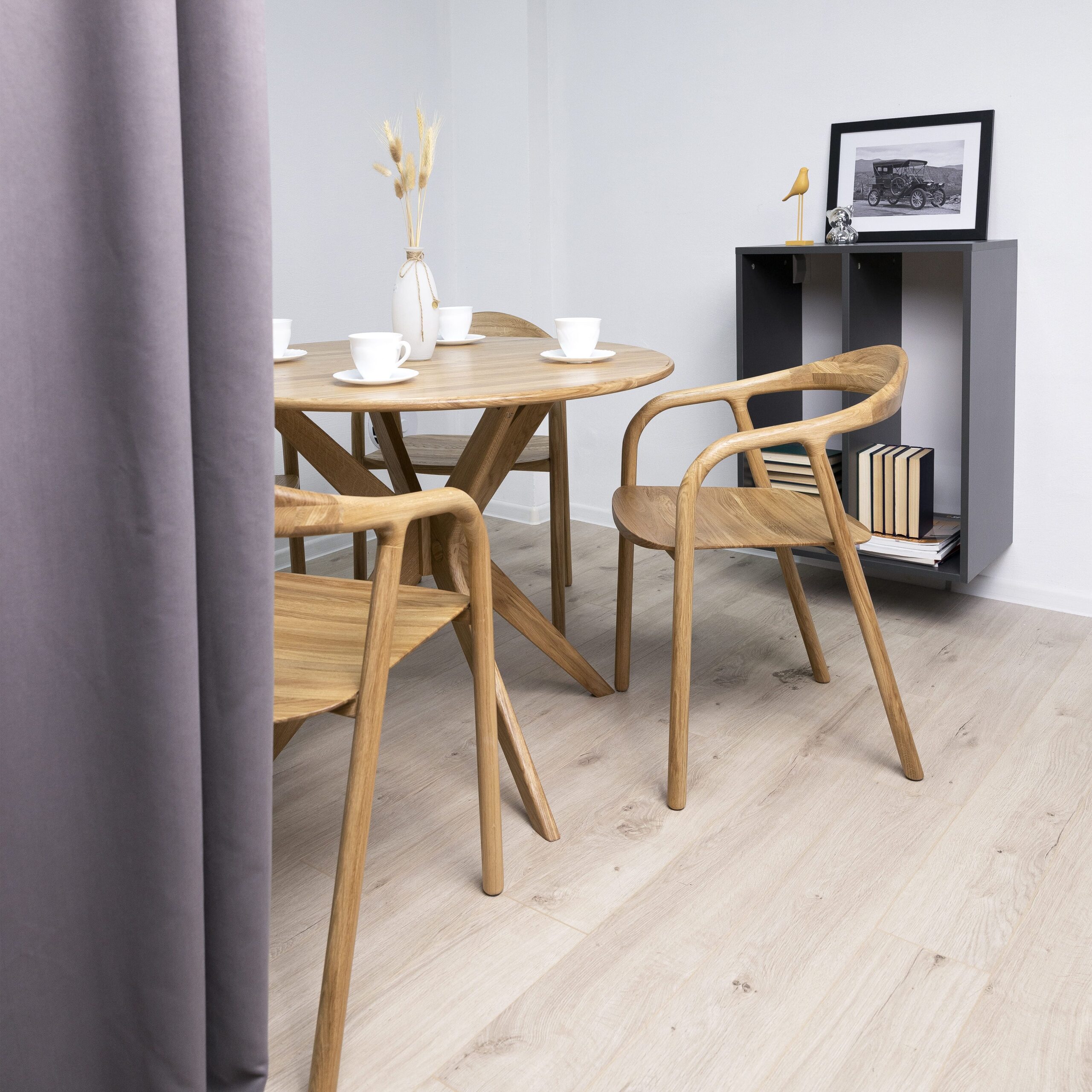 Стол ОЛДЕН, d950*760 (001Д), дуб натуральный/покрытие бесцветное